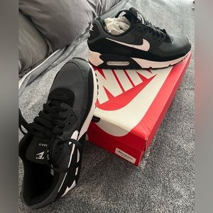 New in box, Nike Air Max 90